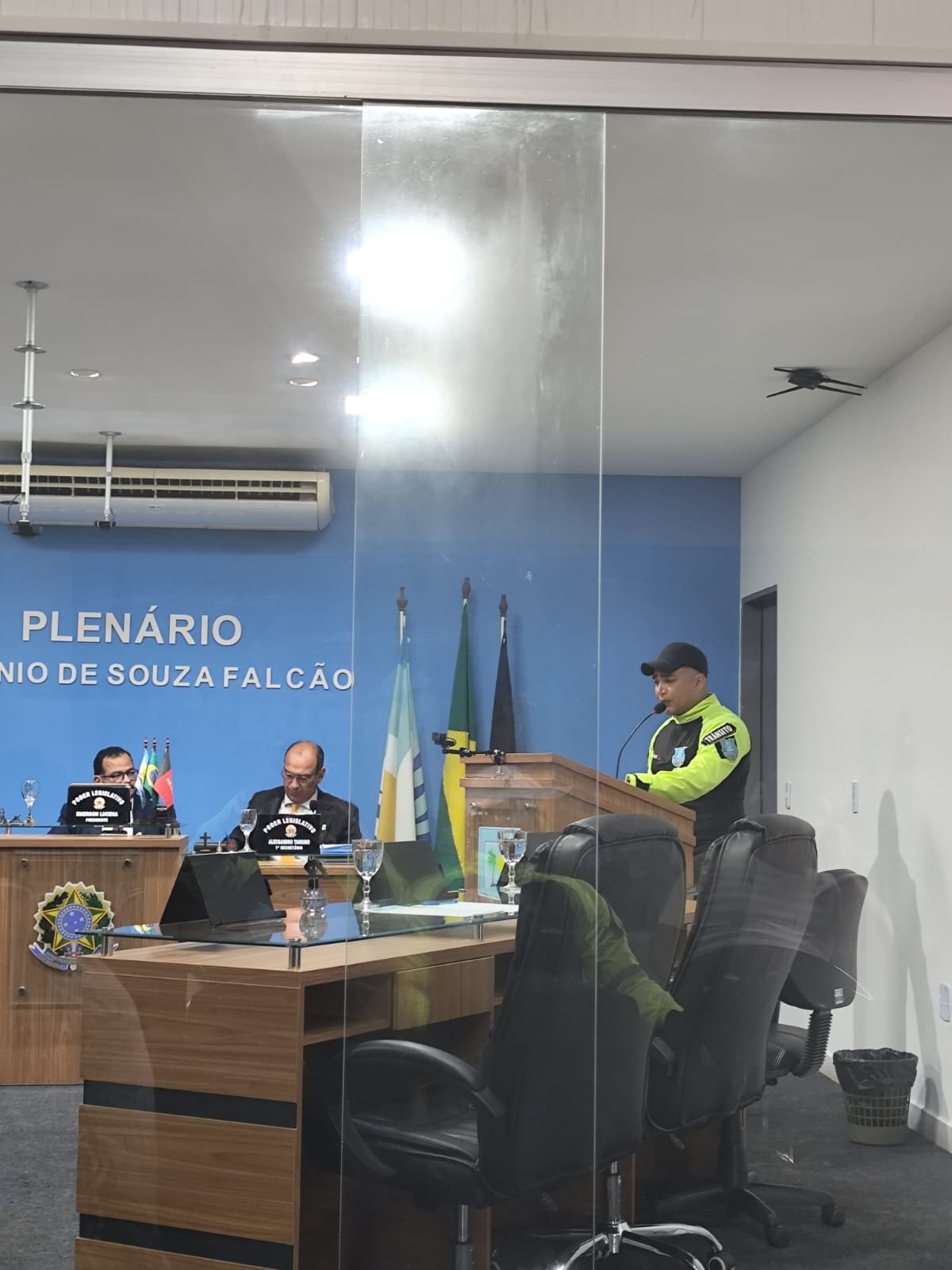 Prefeito Léo Bandeira Aumenta Salários Dos Agentes De Trânsito. Projeto Encaminhado é Aprovado Pela Oposição Na Câmara De Vereadores